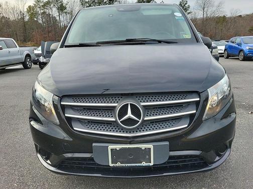 2020 Mercedes-Benz Metris Base