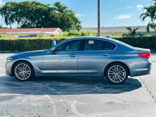 2017 BMW 540 i xDrive