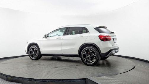 2019 Mercedes-Benz GLA 250 Base 4MATIC
