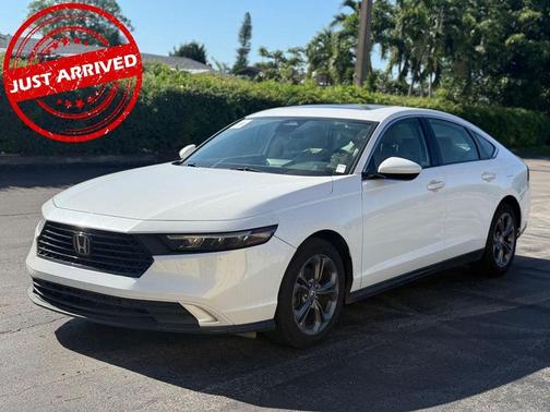 White 2023 Honda Accord EX
