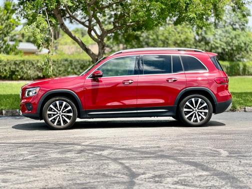 2021 Mercedes-Benz GLB 250 Base