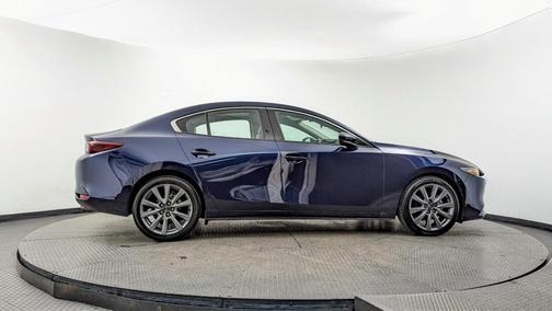 2024 Mazda Mazda3 FWD w/Preferred Package