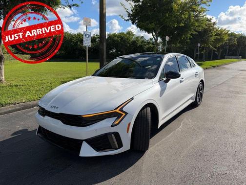 2025 Kia K5 GT-Line