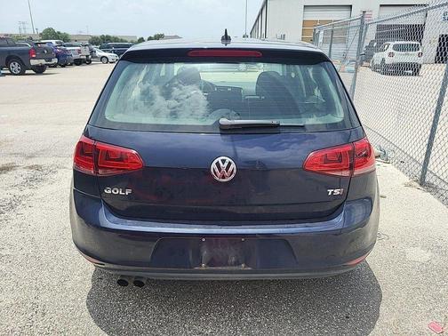 2016 Volkswagen Golf TSI S 4-Door