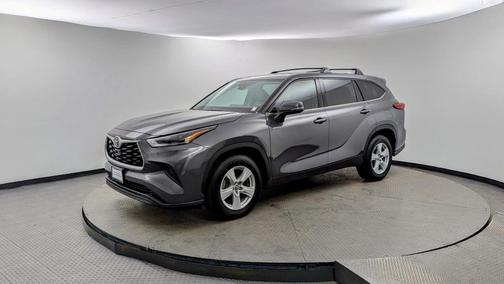 2021 Toyota Highlander L