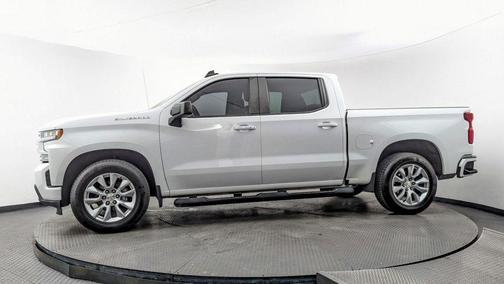 Summit White 2021 Chevrolet Silverado 1500 RST