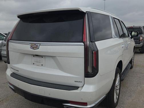 Crystal White Tri-Coat 2021 Cadillac Escalade Luxury