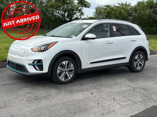 Snow White Pearl 2022 Kia Niro EV S