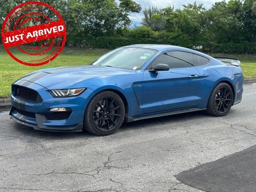 2019 Ford Shelby GT350 Base