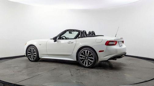 2019 FIAT 124 Spider URBANA EDITION