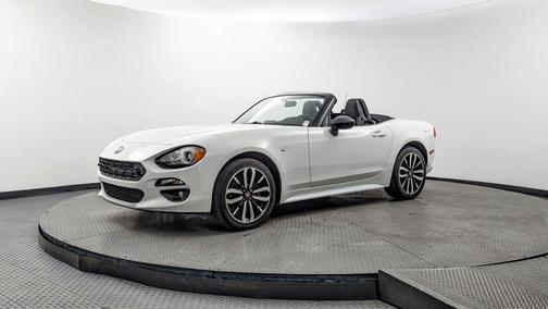 2019 FIAT 124 Spider URBANA EDITION
