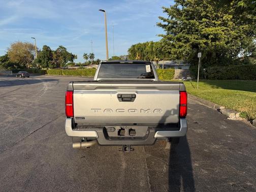 2024 Toyota Tacoma SR5