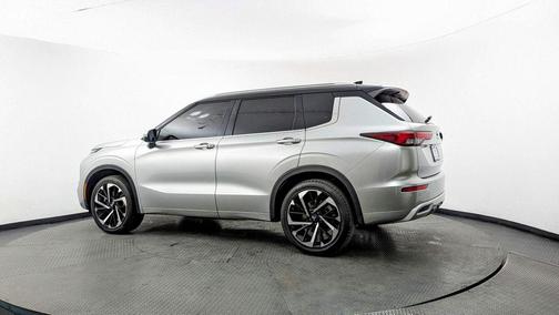 2023 Mitsubishi Outlander SEL Black Edition