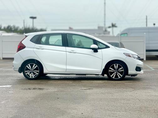 2018 Honda Fit EX