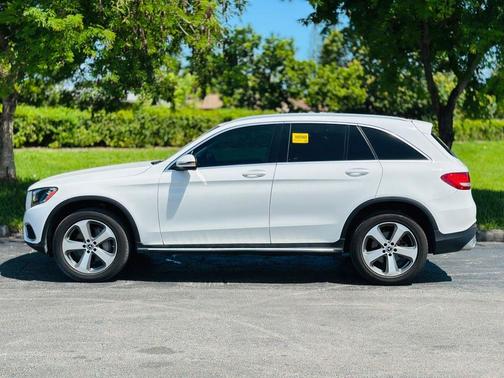 2019 Mercedes-Benz GLC 300 Base
