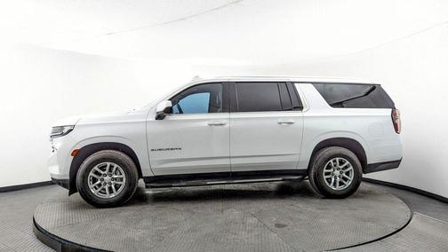 2021 Chevrolet Suburban LT