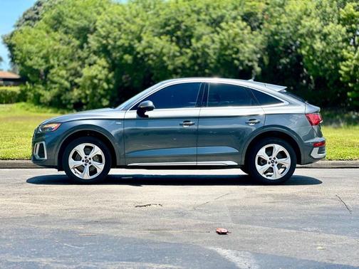 2021 Audi Q5 40 Premium Plus