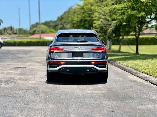 2021 Audi Q5 40 Premium Plus