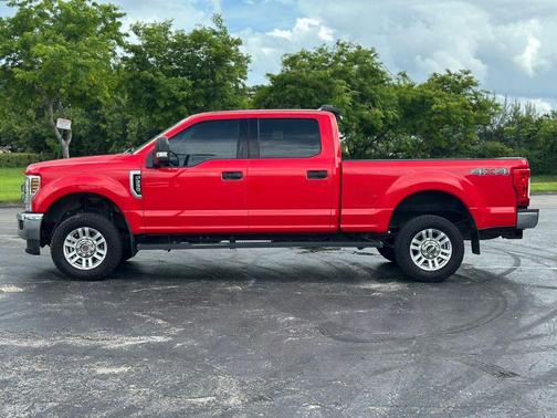 Red 2019 Ford F-250 XLT