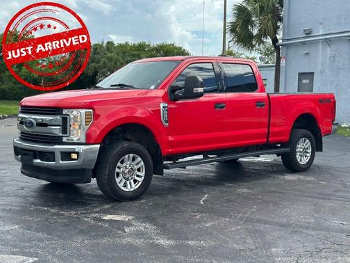 Red 2019 Ford F-250 XLT