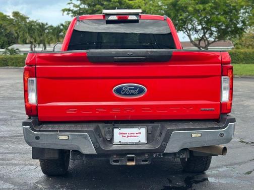 Red 2019 Ford F-250 XLT