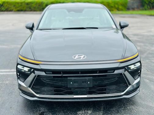 2024 Hyundai SONATA Hybrid SEL