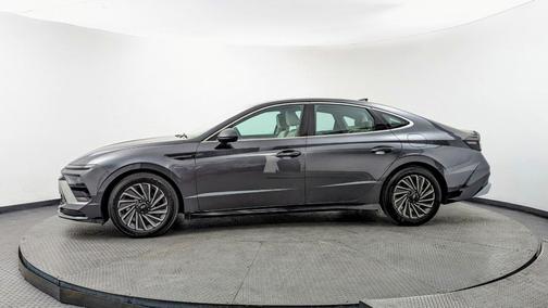 2024 Hyundai SONATA Hybrid SEL
