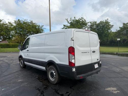 Oxford White 2024 Ford Transit-150
