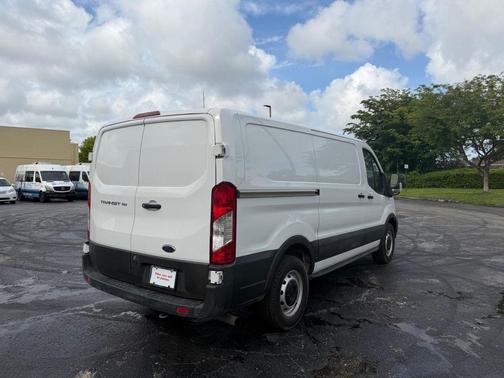 Oxford White 2024 Ford Transit-150