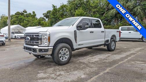 Oxford White 2024 Ford F-250 XLT
