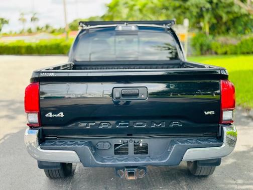 2018 Toyota Tacoma SR5