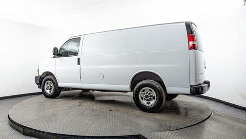 2023 GMC Savana 2500 Work Van