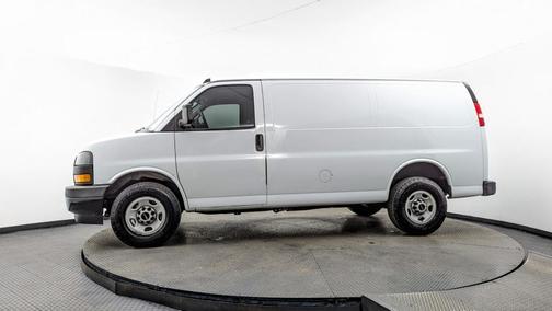 2023 GMC Savana 2500 Work Van