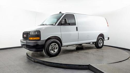 2023 GMC Savana 2500 Work Van