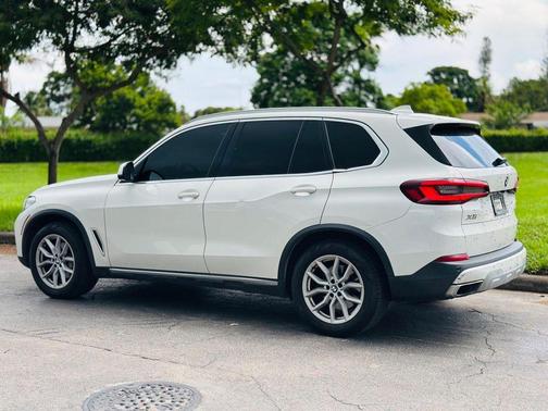 2021 BMW X5 sDrive40i