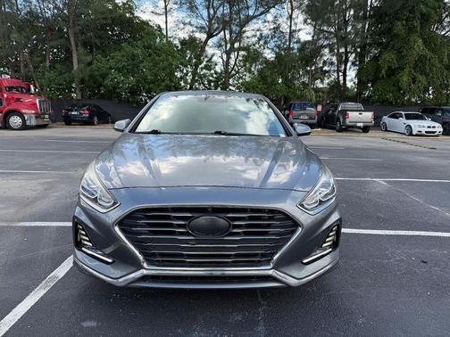 2018 Hyundai SONATA Limited
