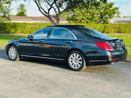 2015 Mercedes-Benz S-Class S 550 4MATIC