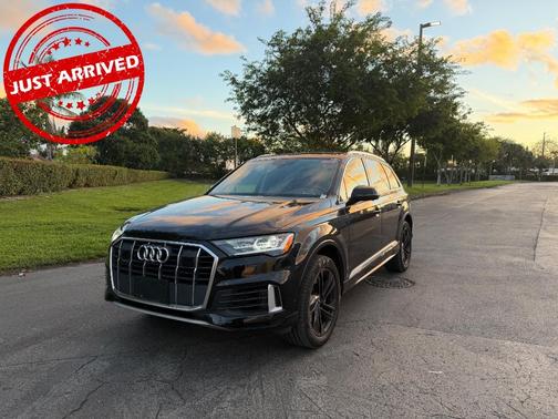 2022 Audi Q7 55 Premium Plus