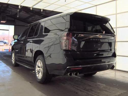 2023 Chevrolet Suburban Premier