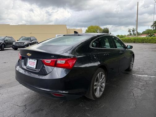 Dark Ash Metallic 2023 Chevrolet Malibu LT