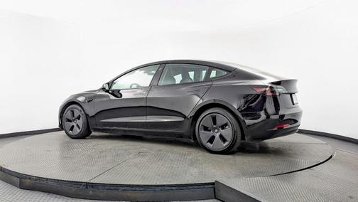 2022 Tesla Model 3 Base