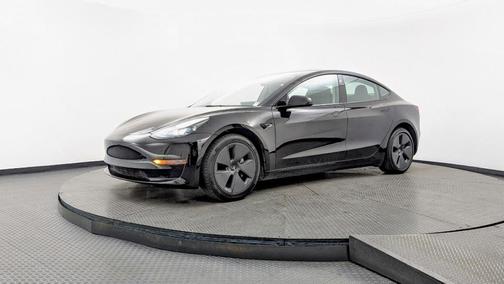 2022 Tesla Model 3 Base