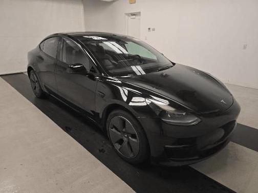 2022 Tesla Model 3 Base