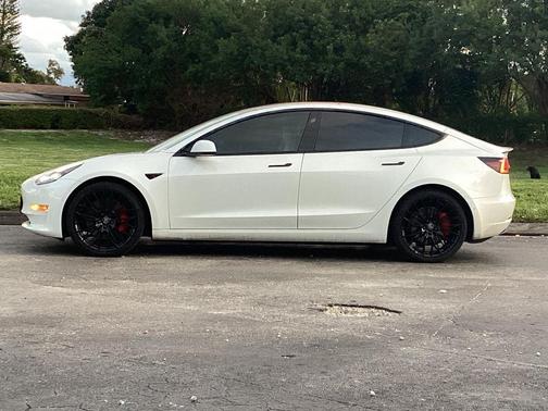 2021 Tesla Model 3 Performance