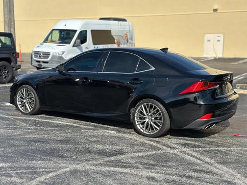 2017 Lexus IS 200t Base