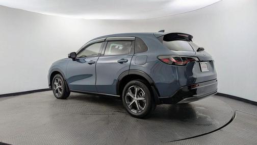 Pearl 2024 Honda HR-V EX-L