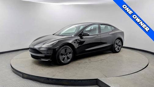 2023 Tesla Model 3 Base