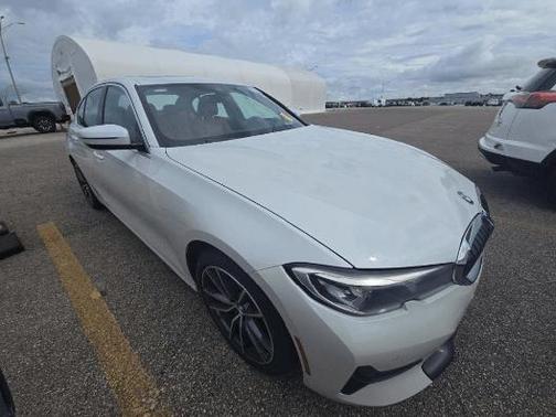 2020 BMW 330 i