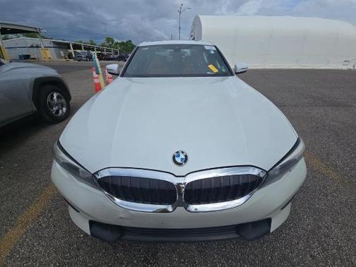 2020 BMW 330 i