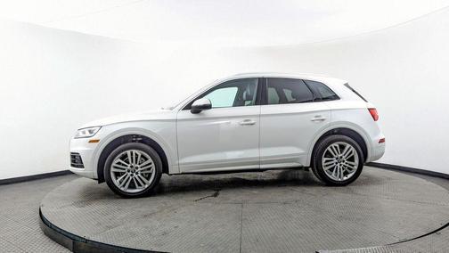 2020 Audi Q5 40 Premium Plus